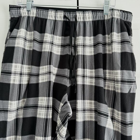 Nautica Pajama Pants Mens Size L Black White Plaid Elastic Waist Drawstring - Picture 3 of 8